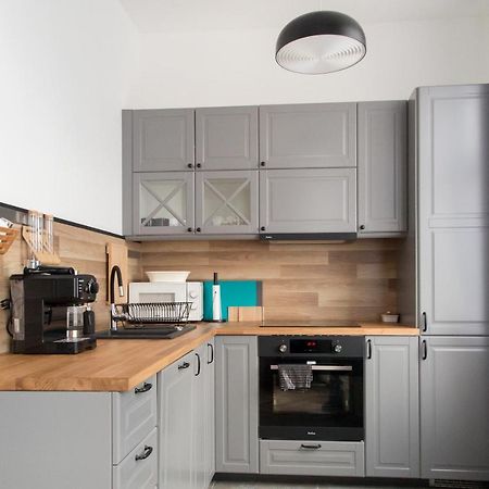 Ferienwohnung Apartament Magia Miasta Jelenia Góra Exterior foto