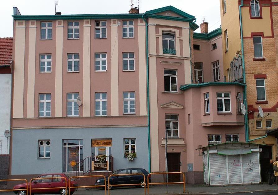 Ferienwohnung Apartament Magia Miasta Jelenia Góra Exterior foto