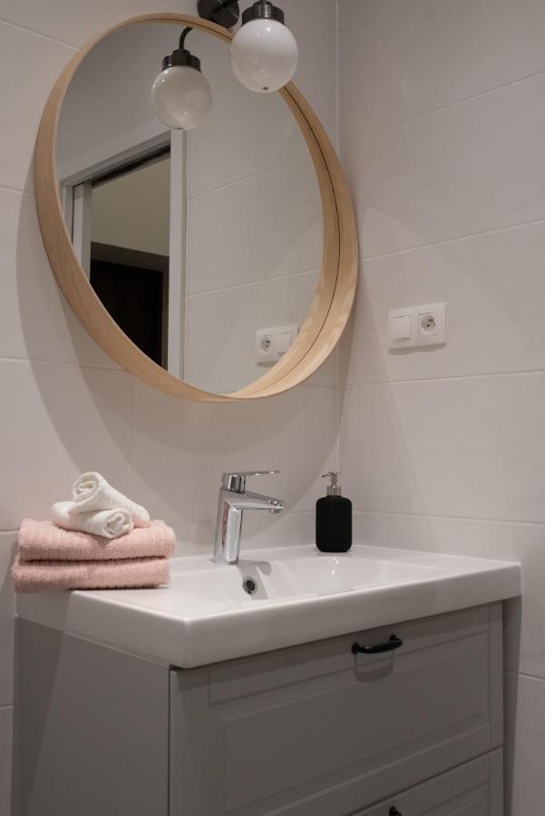 Ferienwohnung Apartament Magia Miasta Jelenia Góra Exterior foto